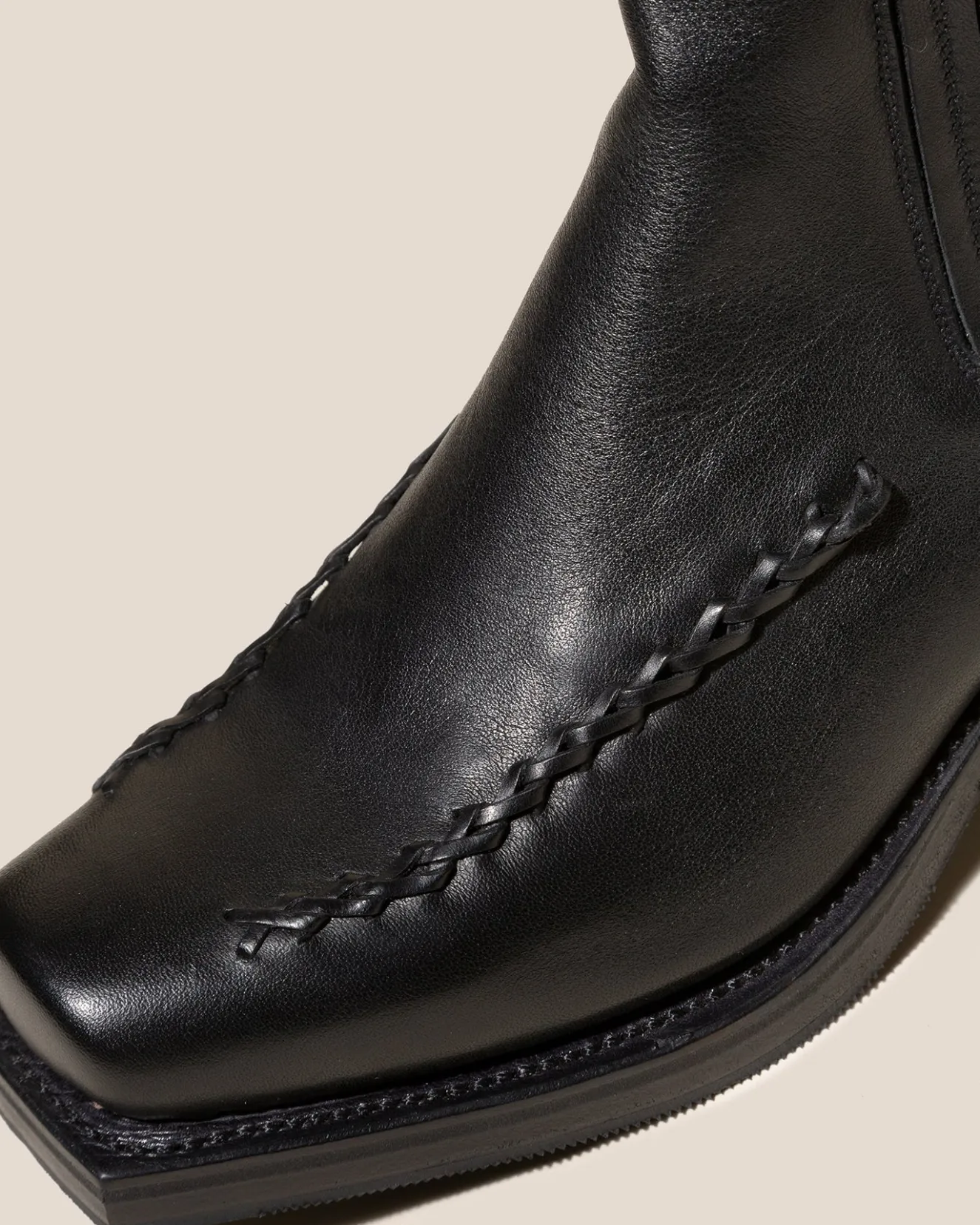 Agulla>Hereu Studio Fashion