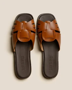 Ancora Squared Slide><noscript><img width=