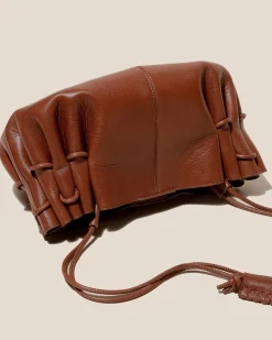 Arta><noscript><img width=