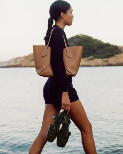 Bena><noscript><img width=