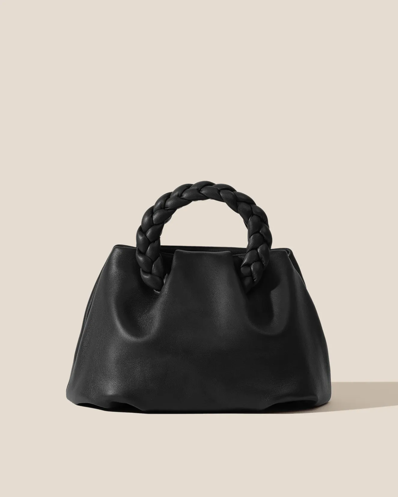 Bombon M>Hereu Studio Best