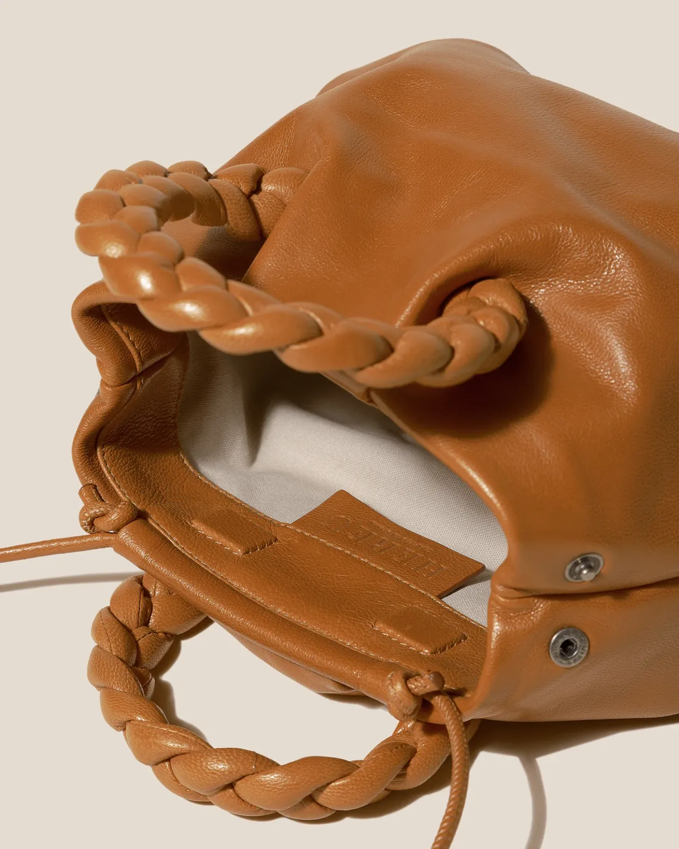 Bombon M Supple Shiny>Hereu Studio Fashion