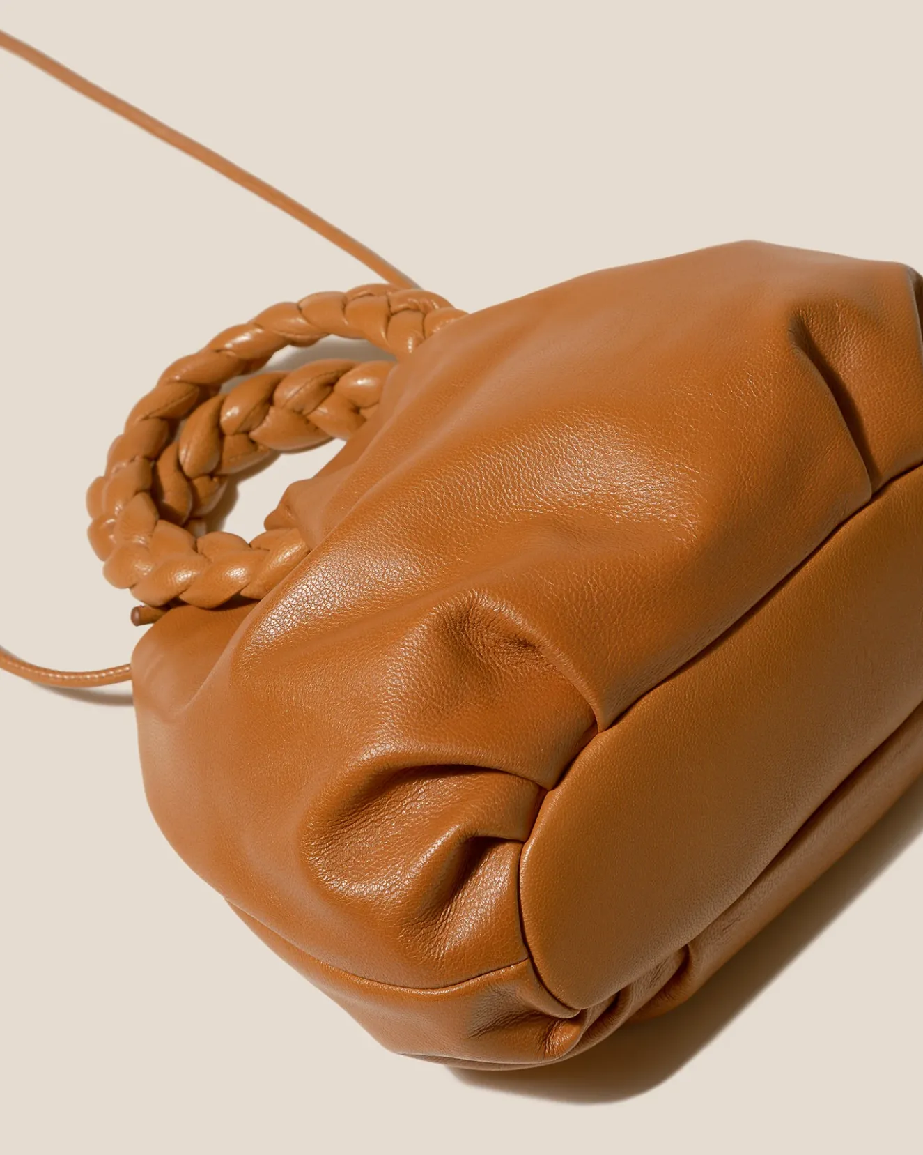 Bombon M Supple Shiny>Hereu Studio Fashion