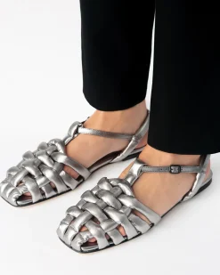 Cabersa Metallic><noscript><img width=