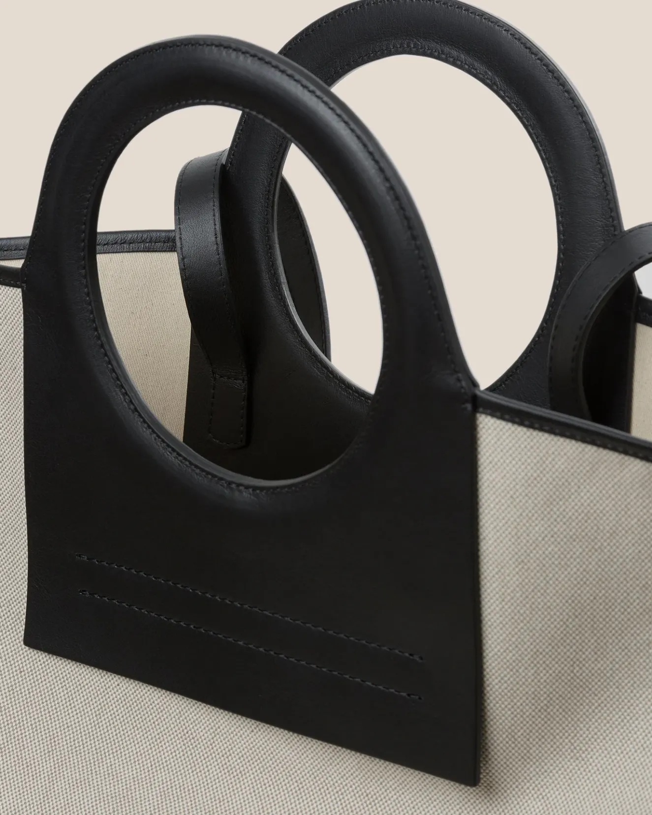 Cala L>Hereu Studio Shop