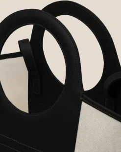 Cala S><noscript><img width=