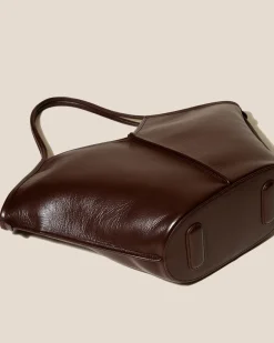 Calella Distressed><noscript><img width=