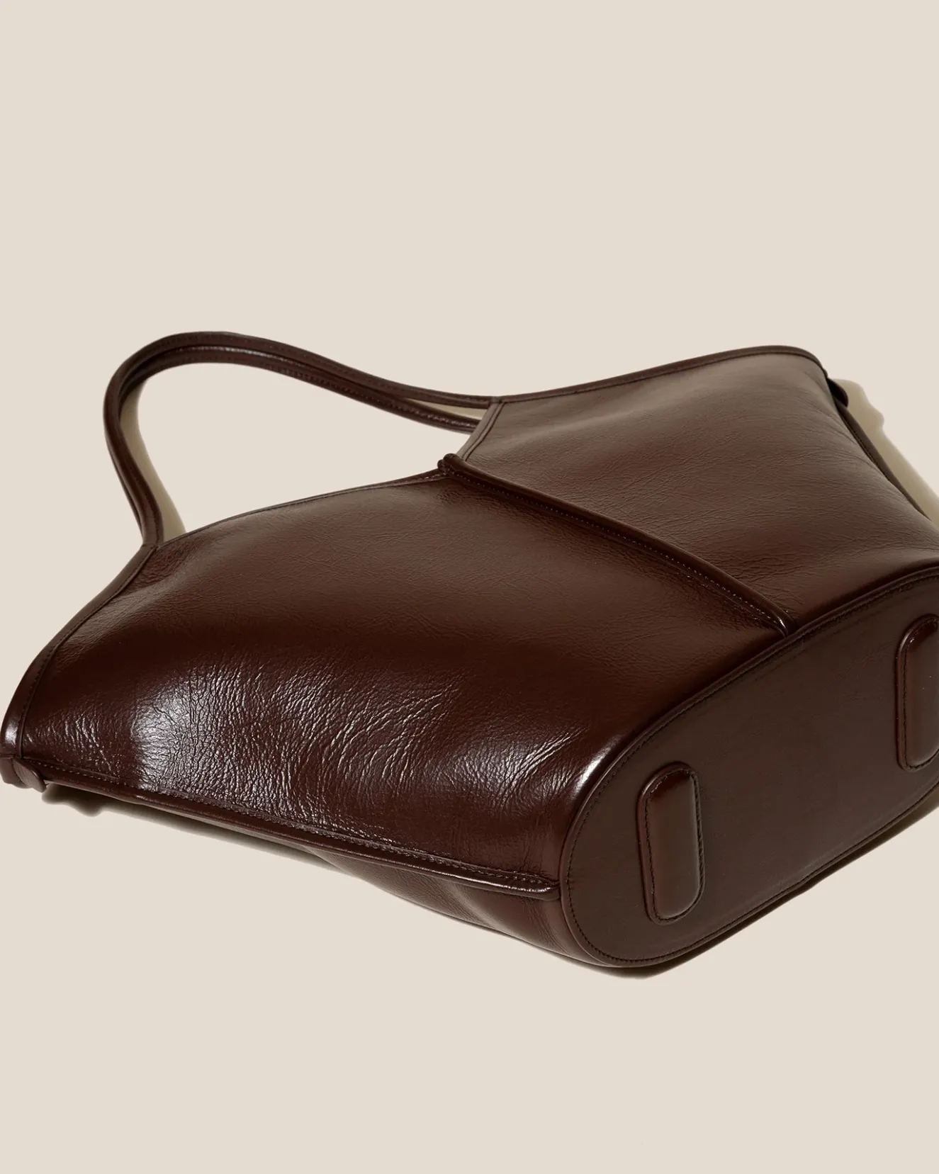 Calella Distressed>Hereu Studio Hot