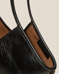 Calella Distressed><noscript><img width=