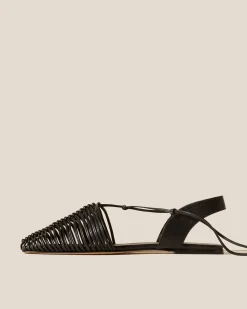 Calma><noscript><img width=