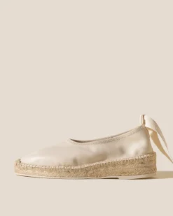 Caprala>Hereu Studio Hot