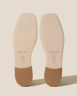 Dansa Supple Shiny><noscript><img width=