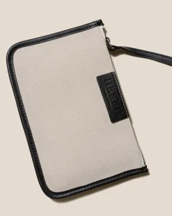 Delta><noscript><img width=