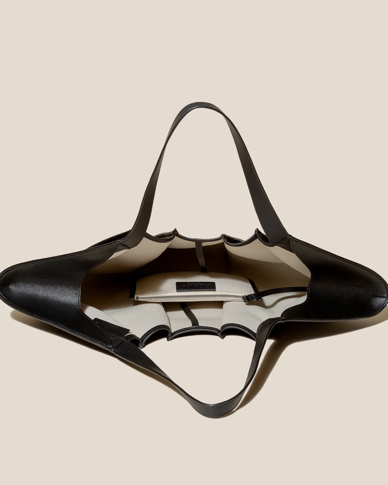 Delta>Hereu Studio Shop