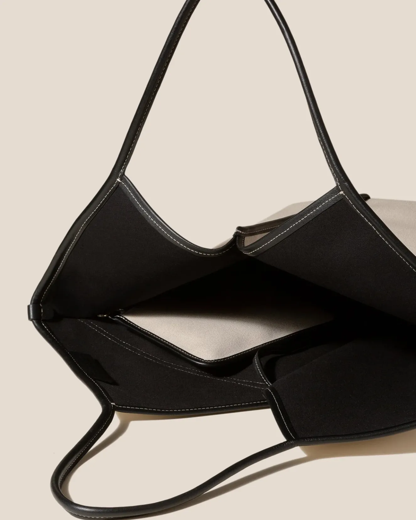 Duna>Hereu Studio Outlet