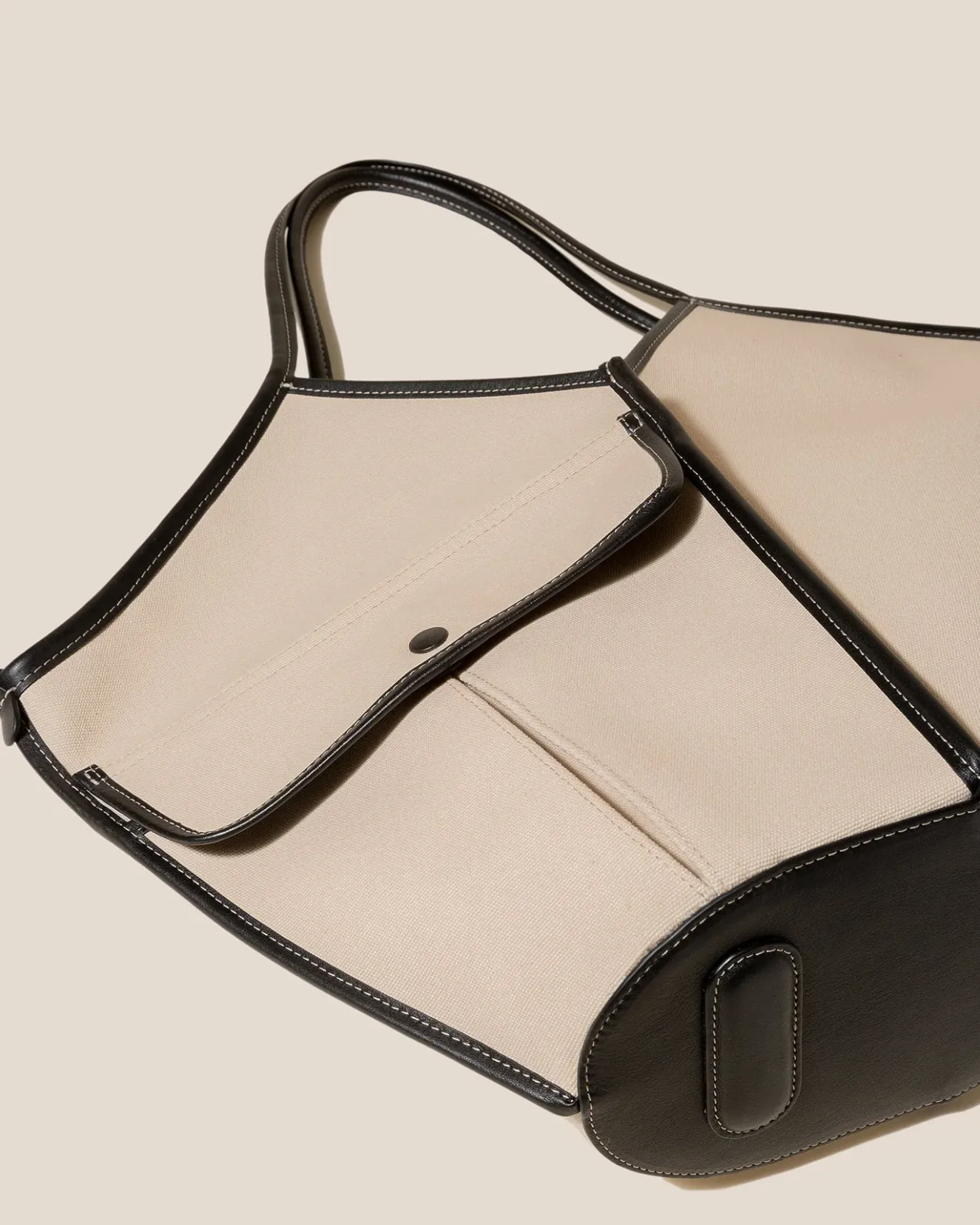 Duna>Hereu Studio Outlet