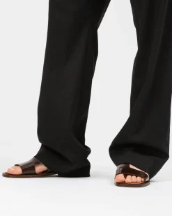 Llaut Square><noscript><img width=