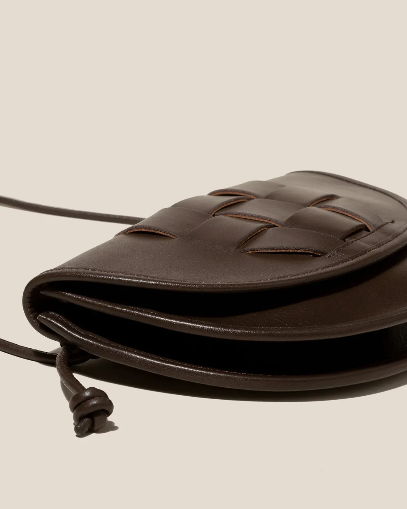 Lluna Nova>Hereu Studio Hot