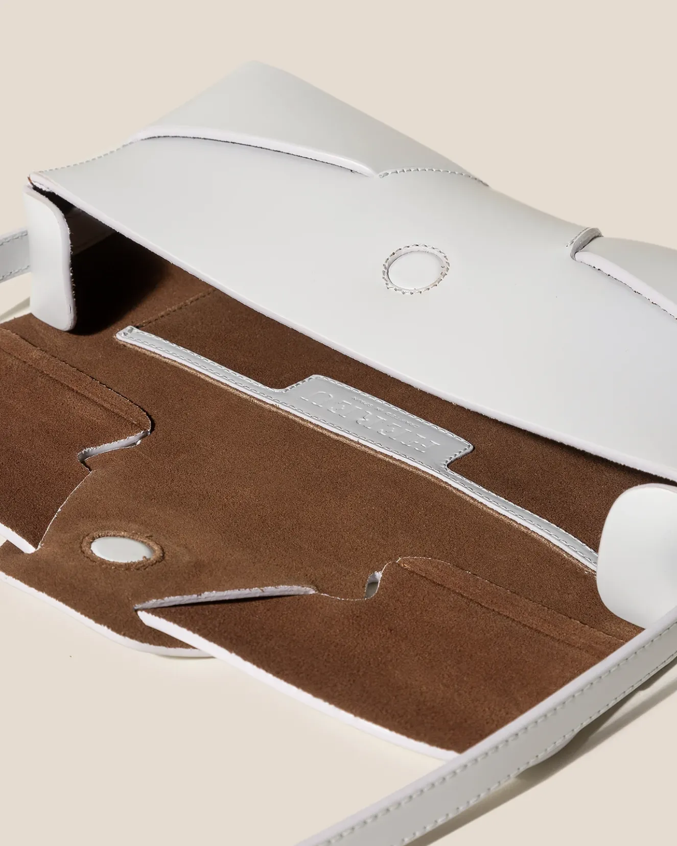 Mabra>Hereu Studio Hot