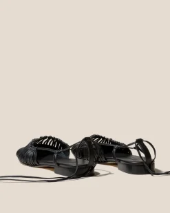 Mantera><noscript><img width=