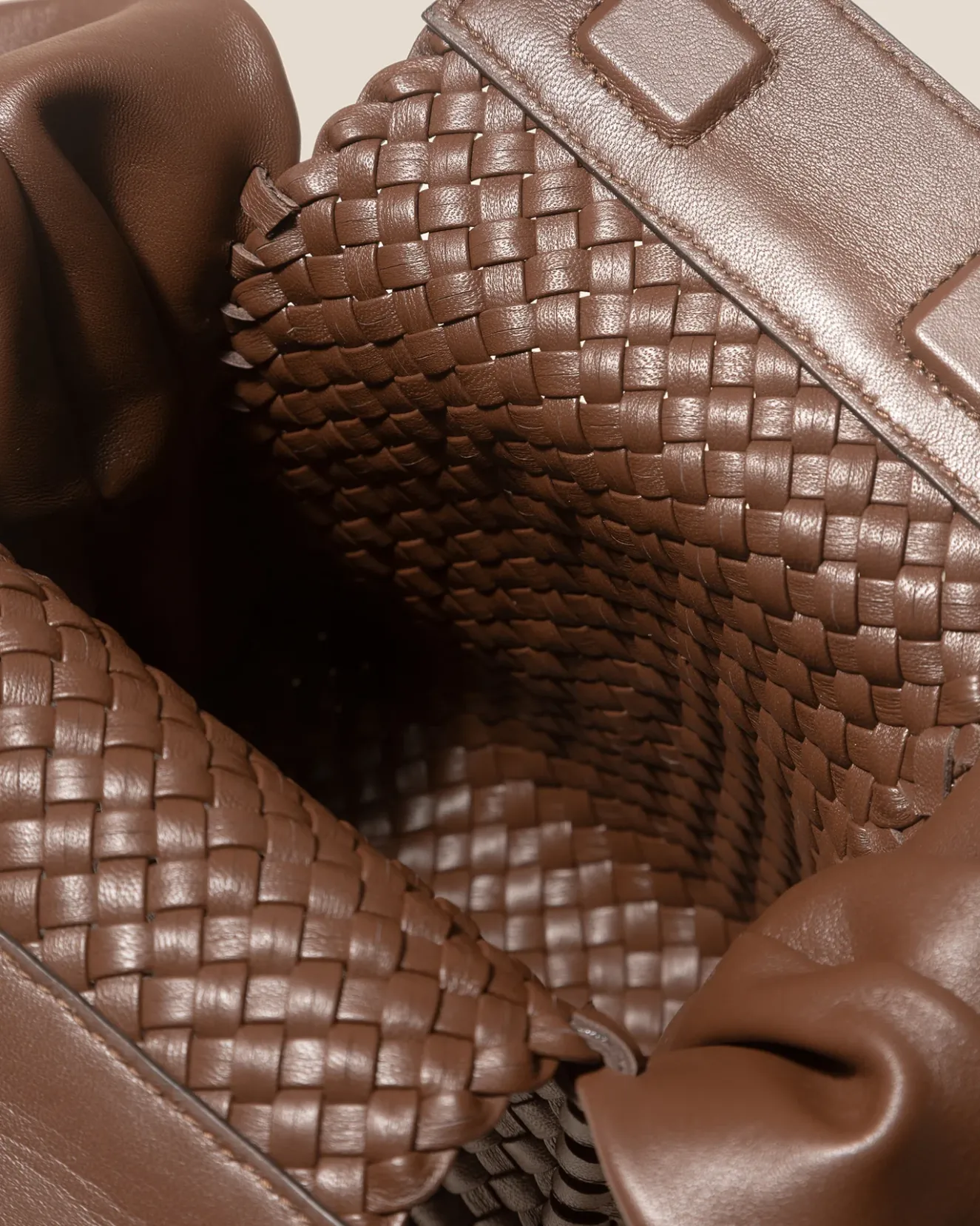 Molta>Hereu Studio Flash Sale