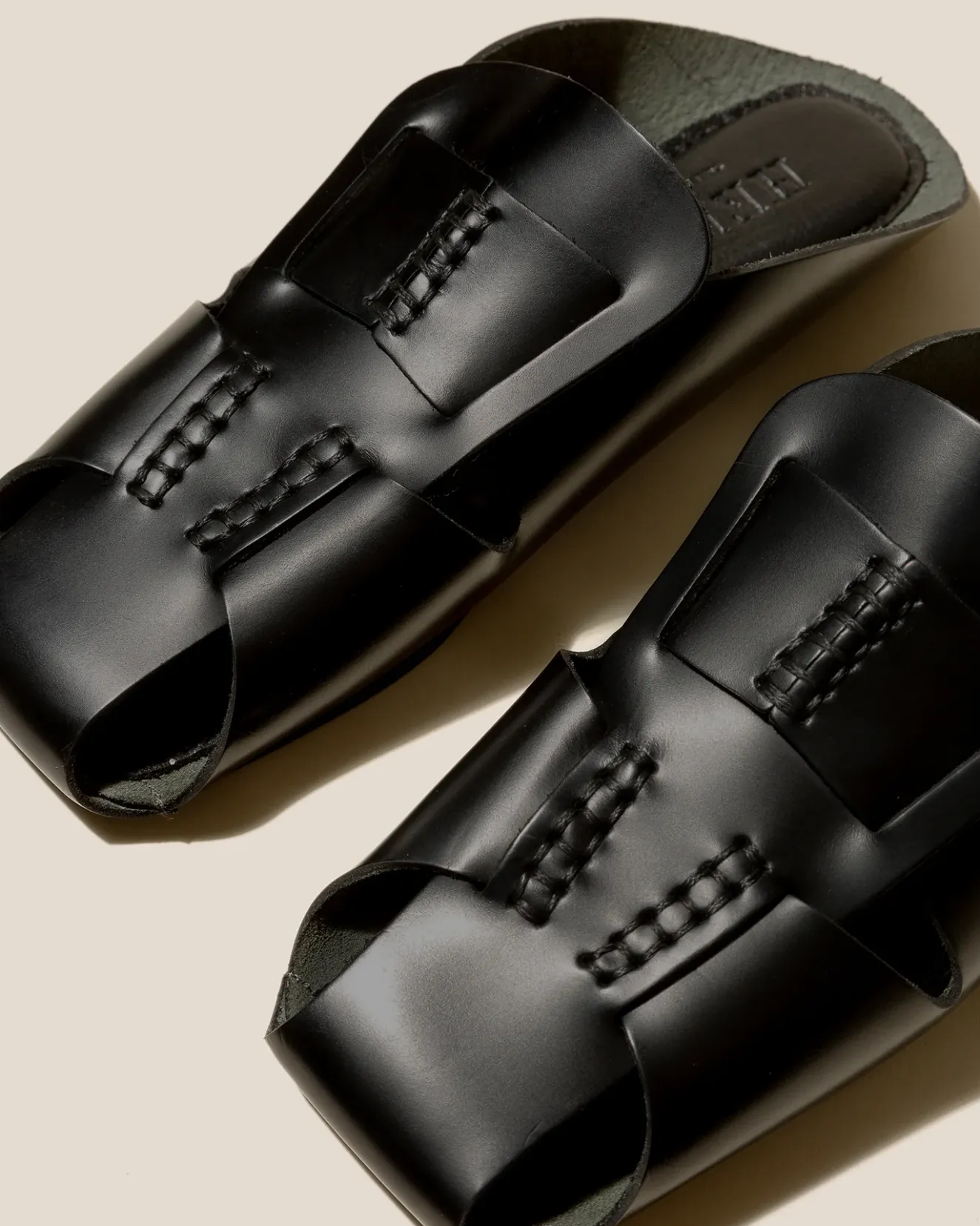 Muntana>Hereu Studio Cheap