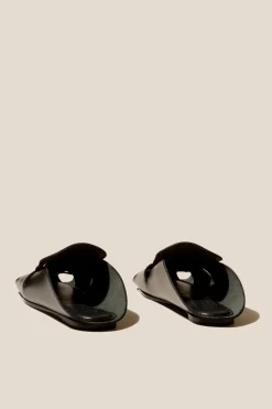 Muntana><noscript><img width=