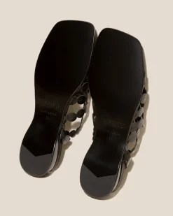 Savina><noscript><img width=