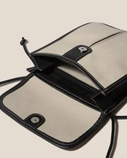 Terra><noscript><img width=