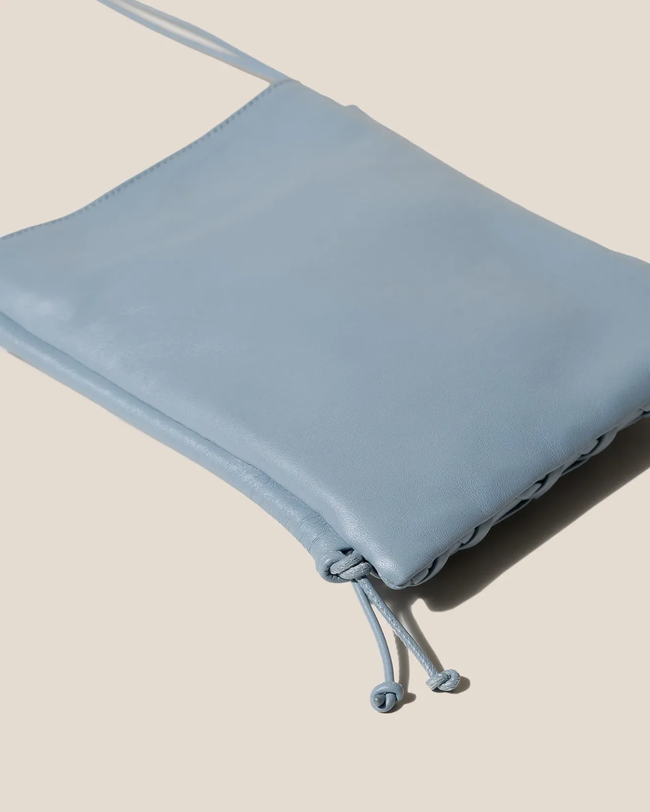 Trena>Hereu Studio Flash Sale